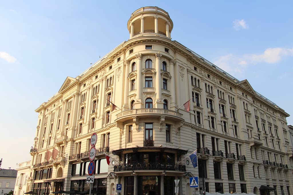 Jakie korzyści oferuje Your Price Booking hotelarzom?